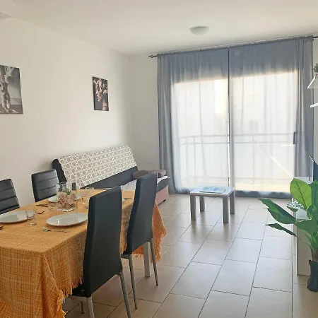 Palmeras 3000 Apartment *